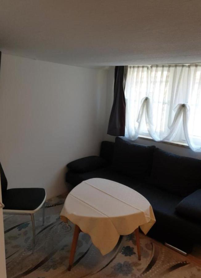 Apartment Birgit *